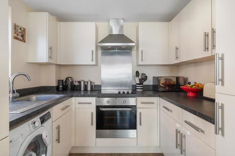 2 bedroom apartment for sale, Kirtleton Avenue, Weymouth DT4