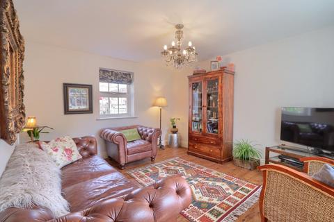 2 bedroom detached house for sale, Summerhouse Square, Norton