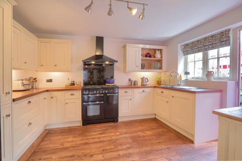 2 bedroom detached house for sale, Summerhouse Square, Norton