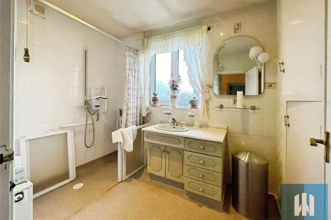 undefined, York Avenue, Fartown, Huddersfield, HD2