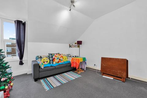 1 bedroom flat for sale, Palmerston Road, London, N22