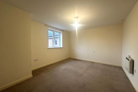 2 bedroom flat for sale, Saltash Road, Swindon, SN2