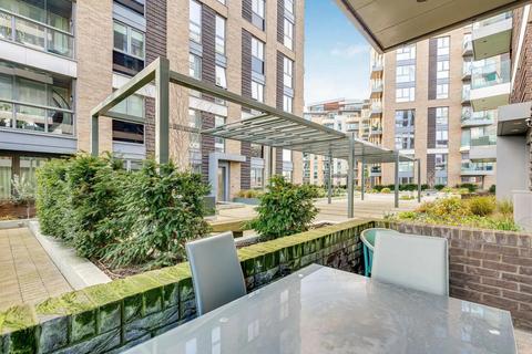 1 bedroom flat for sale, York Road, London, SW11