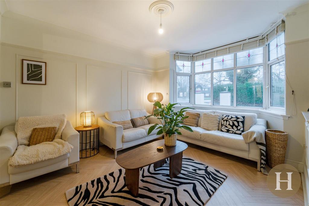 Hadleigh Estate Agents-12.jpg