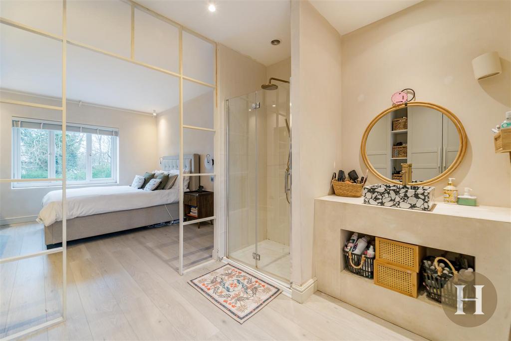 Hadleigh Estate Agents-45.jpg