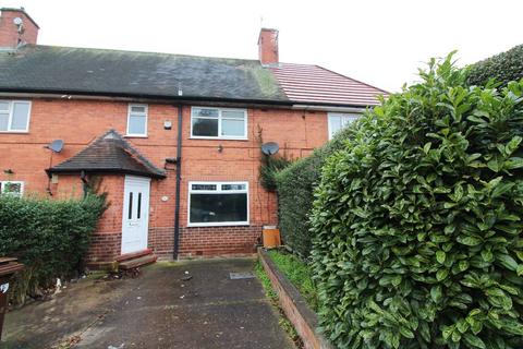 3 bedroom end of terrace house to rent, Denewood Crescent, Nottingham