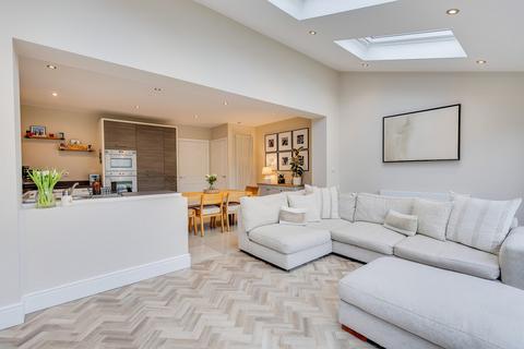undefined, 25 Burdons Close, Wenvoe, Vale of Glam. CF5 6FE
