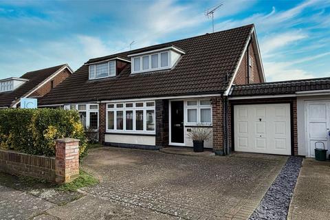undefined, Branksome Close, Stanford-le-Hope, Essex, SS17