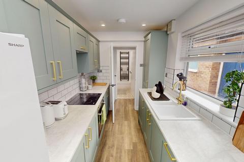 5 bedroom house to rent, Mettham Street, Nottingham, Nottinghamshire, NG7