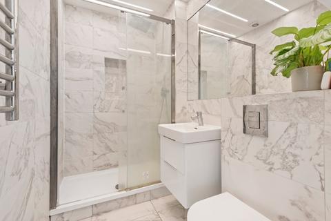 1 bedroom flat to rent, Trebovir Road, Earls Court, London