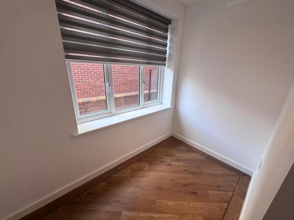 Flat 4.jpg