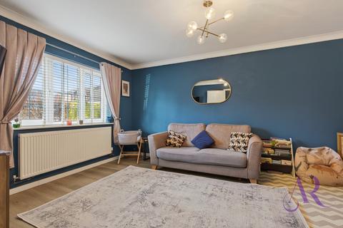 3 bedroom detached house for sale, Thomas Drive, Newport Pagnell