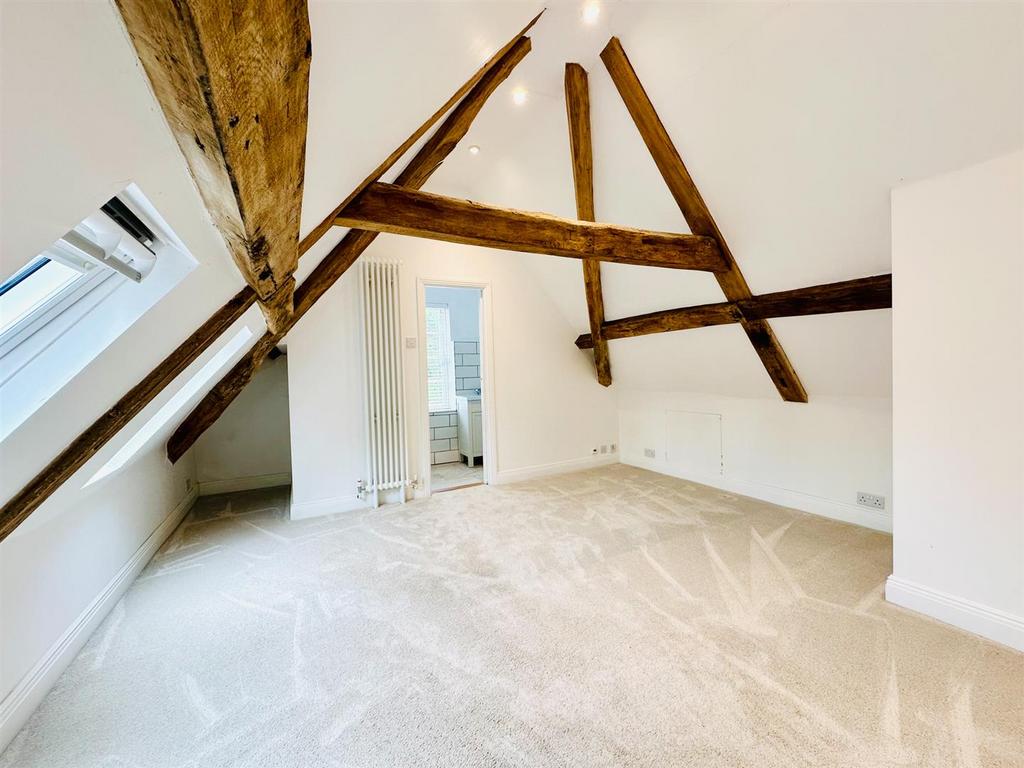 Principal bedroom