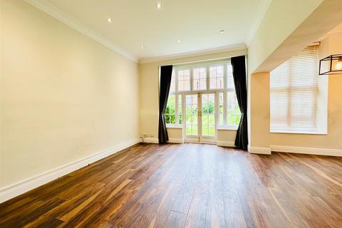 3 bedroom character property for sale, Hamels Park, Westmill SG9