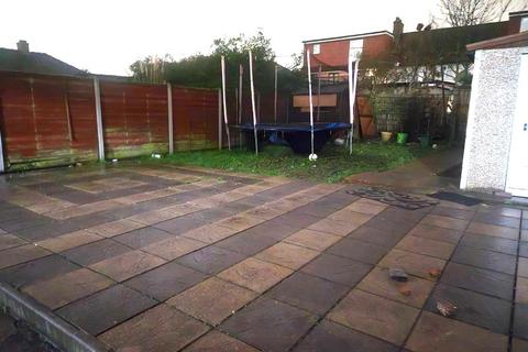 undefined, Drenon Square, Hayes, Greater London, UB3