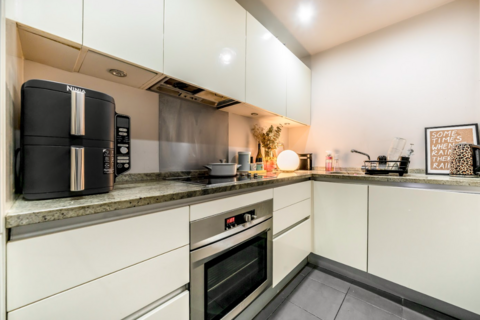 1 bedroom flat for sale, Anlaby House, 31 Boundary Street, London, E2