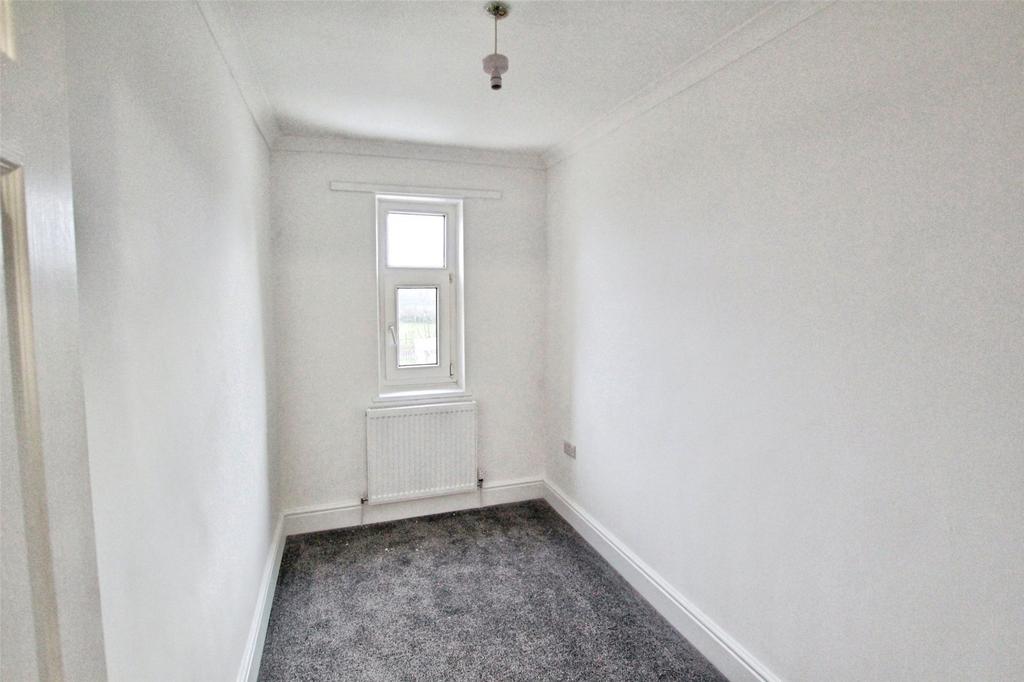 Bedroom 3/ Office