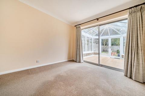 4 bedroom detached house to rent, Lyndhurst Close, Bracknell, Berkshire, RG12