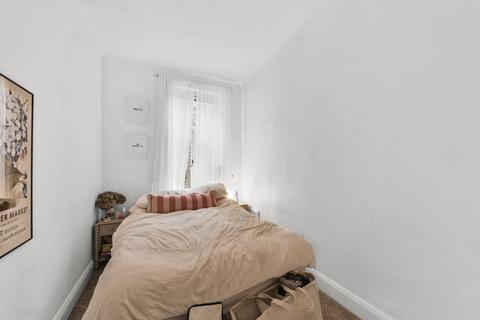 2 bedroom apartment to rent, Gloucester Street, Westminster, SW1V