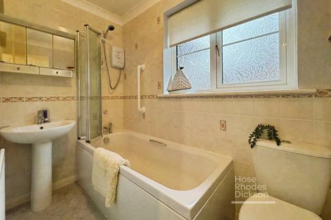 3 bedroom bungalow for sale, Sadlers Close, Ryde, Isle of Wight