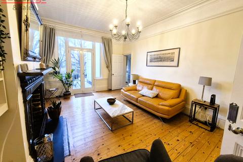 undefined, LONDON, NW4