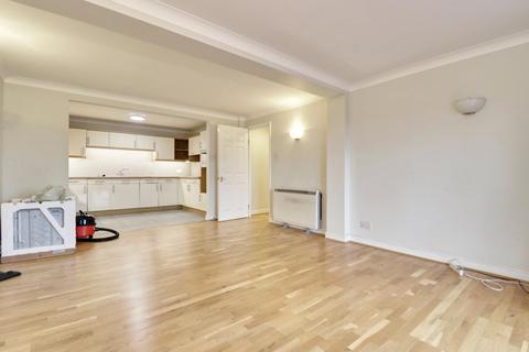 2 bedroom apartment to rent, Sheering Lower Road, Sawbridgeworth, CM21