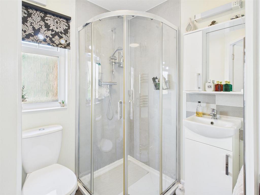 Ensuite Shower Room