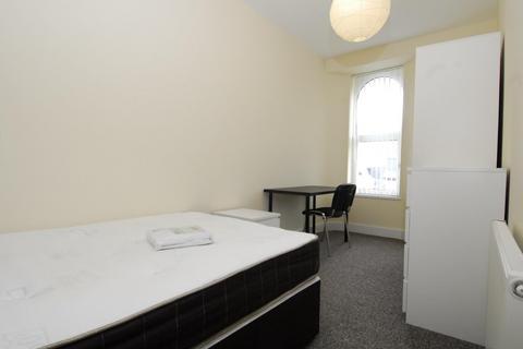 undefined, 20 Woodland Terrace, Plymouth PL4