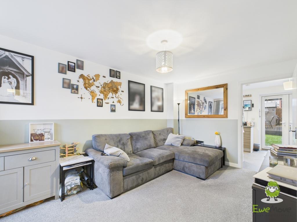 Ewe Move Estate Agents Basingstoke -Bloxham Close -