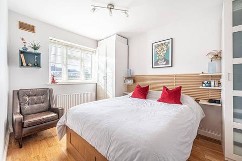 2 bedroom flat for sale, Great North Road, East Finchley, London, N2