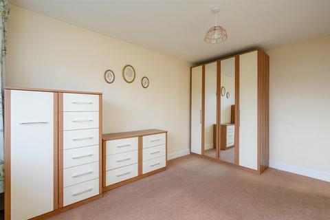 3 bedroom semi-detached bungalow for sale, Kentmere Drive, Rawcliffe, York, YO30 5SY