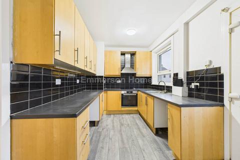 2 bedroom house to rent, Beech Avenue, Johnstone PA5