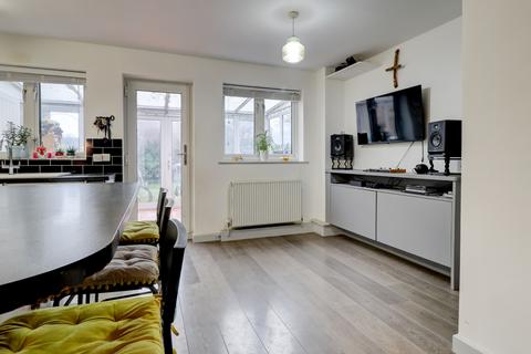 undefined, Westrick Walk, Great Missenden HP16