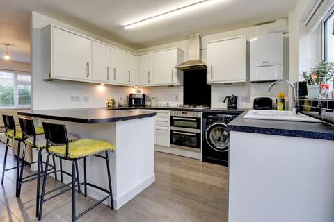 3 bedroom end of terrace house for sale, Westrick Walk, Great Missenden HP16