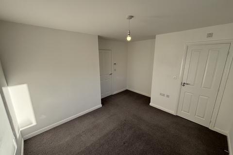 3 bedroom semi-detached house to rent, Bedlams Close, Fareham PO15