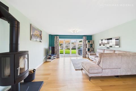 4 bedroom detached house for sale, Ramsey Road, Cambridgeshire PE27