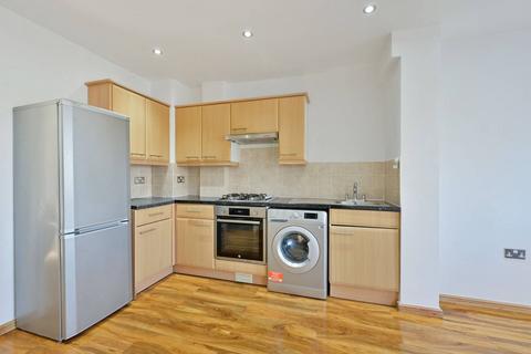 3 bedroom terraced house to rent, Cannon Hill Lane, Wimbledon, London, SW20