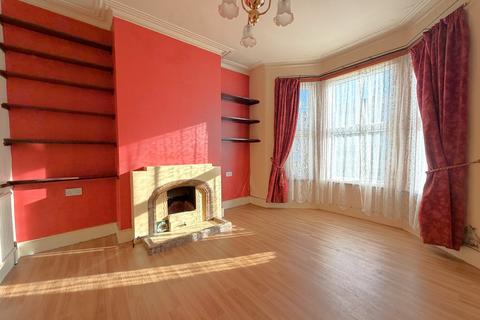3 bedroom terraced house for sale, Clandon Road, Ilford, Essex, IG3