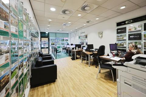 Shop for sale, 131 High Street, Blackwood, NP12 1AB
