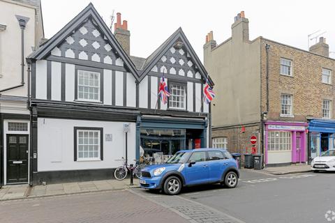 Retail property (high street) to rent, 125 High St Windsor SL4 6AN