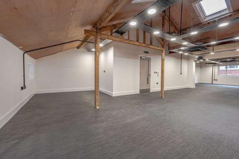 Office to rent, 60 Wellington St Leeds LS1 2EE