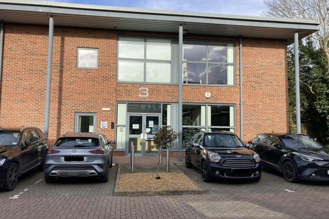 Office to rent, White Lion Rd Amersham HP7 9FB
