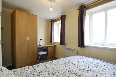 undefined, Regent Street, Plymouth PL4