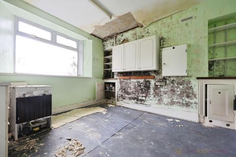 Industrial unit for sale, Pontypool Vets, 48 George Street, Pontypool, Gwent, NP4 6BY