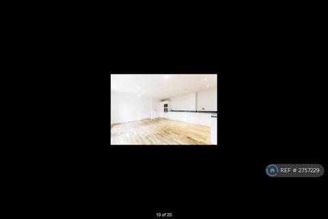 3 bedroom flat to rent, Pheonix Works, London, E1