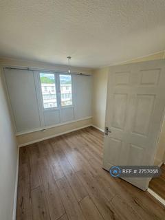 undefined, Holstein Way, Erith, DA18
