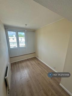 undefined, Holstein Way, Erith, DA18