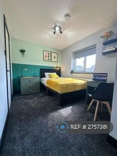 Bedroom 5 - Available
