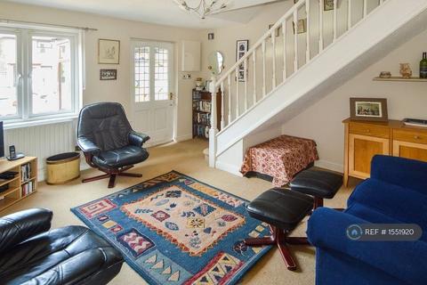 2 bedroom terraced house to rent, Strathnairn Street, London, SE1