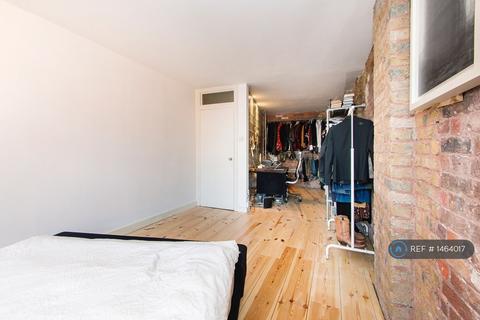 1 bedroom penthouse to rent, Marshalsea Road, London, SE1